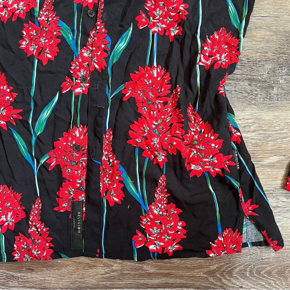NWT ASOS Religion Revere Black Collar Button Down Shirt w/ Red Floral Print - Picture 7 of 16